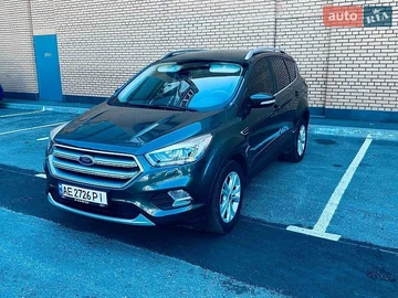 Авто Ford Kuga 2019 № 8921007