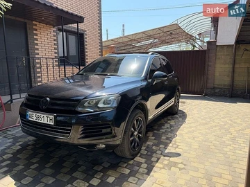 Авто Volkswagen Touareg 2013 № 8921012