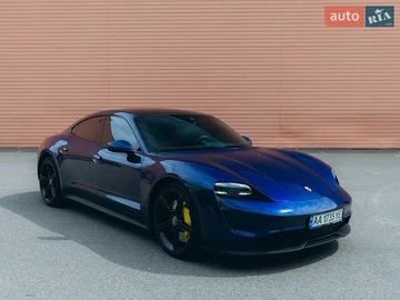 Авто Porsche Taycan 2020 № 8921146