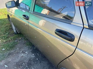 Авто ВАЗ 2112 2001 № 8921240