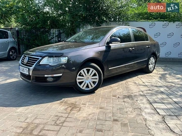 Авто Volkswagen Passat 2008 № 8921299