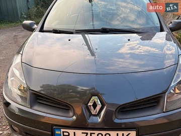 Авто Renault Clio 2007 № 8921365