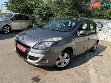 Авто Renault Scenic 2010 № 8921369