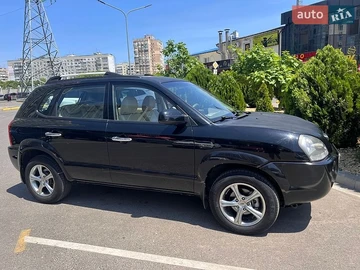 Авто Hyundai Tucson 2007 № 8921377