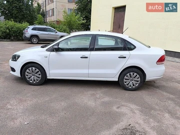 Авто Volkswagen Polo 2013 № 8921496