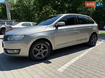 Авто Skoda Spaceback 2015 № 8921508