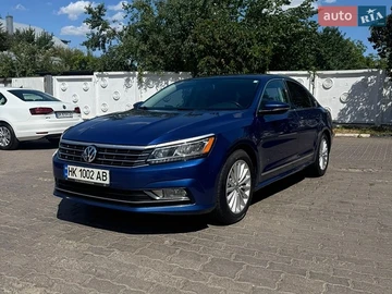 Авто Volkswagen Passat 2017 № 8921527