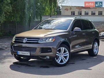 Авто Volkswagen Touareg 2014 № 8921637