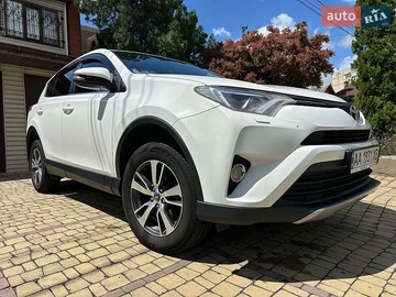 Авто Toyota Rav4 2017 № 8921641
