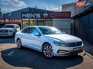 Авто Volkswagen Passat 2021 № 8921736