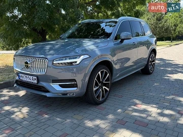 Авто Volvo Xc90 2021 № 8921739