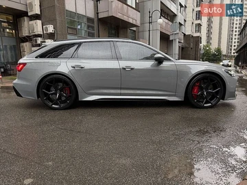 Авто Audi Rs6 2021 № 8921835