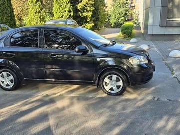 Авто Chevrolet Aveo 2011 № 8921971