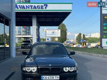 Авто BMW 7 Series 1999 № 8921976