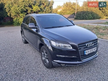 Авто Audi Q7 2006 № 8922160