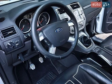 Авто Ford Kuga 2011 № 8922173