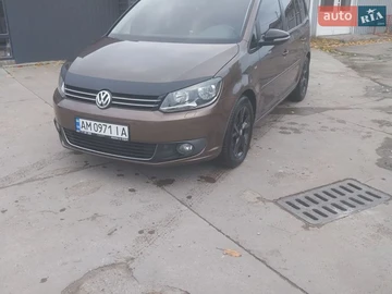 Авто Volkswagen Touran 2012 № 8922183