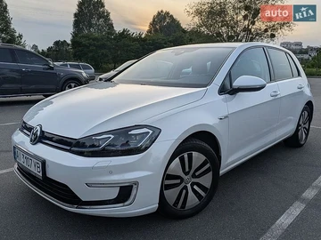 Авто Volkswagen E-Golf 2018 № 8922293