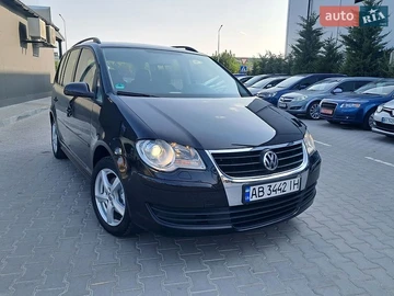 Авто Volkswagen Touran 2006 № 8922525