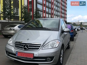 Авто Mercedes A-Class 2010 № 8922527