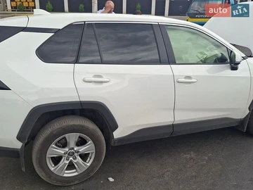 Авто Toyota Rav4 2021 № 8922583
