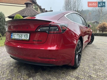 Авто Tesla Model 3 2018 № 8922667