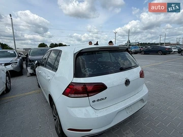 Авто Volkswagen E-Golf 2019 № 8922706