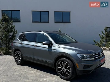 Авто Volkswagen Tiguan 2019 № 8922707