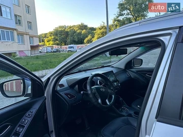 Авто Hyundai Ix35 2010 № 8922808