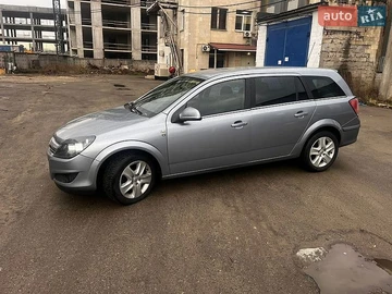 Авто Opel Astra 2010 № 8922856