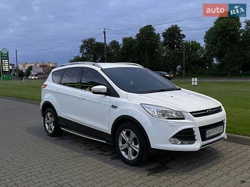 Авто Ford Kuga 2015 № 8922913