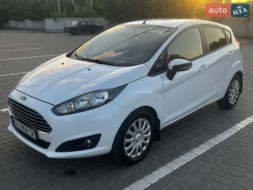 Авто Ford Fiesta 2013 № 8923092