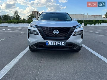 Авто Nissan Rogue 2023 № 8923135