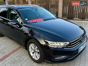 Авто Volkswagen Passat 2023 № 8923189