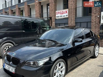 Авто BMW 5 Series 2005 № 8923309