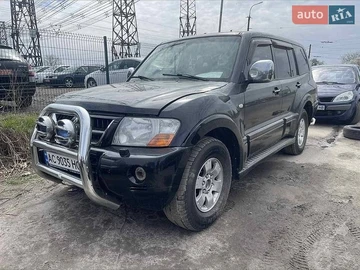 Авто Mitsubishi Pajero 2004 № 8923321