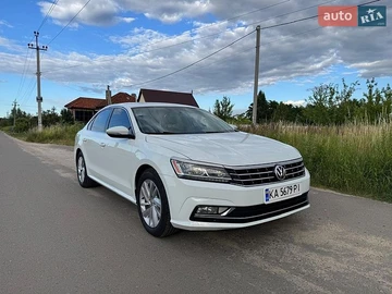 Авто Volkswagen Passat 2018 № 8923338