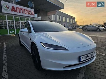 Авто Tesla Model 3 2024 № 8923451