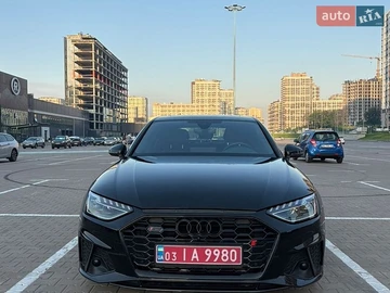 Авто Audi A4 2021 № 8923452
