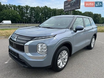 Авто Mitsubishi Outlander 2025 № 8923453