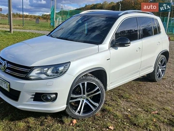 Авто Volkswagen Tiguan 2015 № 8923795