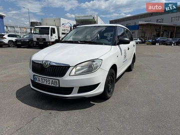 Авто Skoda Fabia 2012 № 8923914