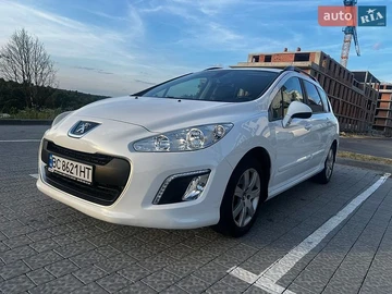 Авто Peugeot 308 2013 № 8924055