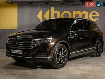 Авто Volkswagen Touareg 2022 № 8924293