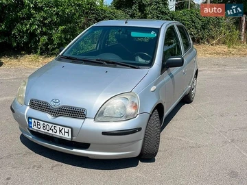 Авто Toyota Yaris 2002 № 8924389