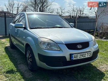 Авто KIA Rio 2006 № 8924404