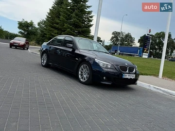 Авто BMW 5 Series 2006 № 8924529