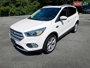 Авто Ford Escape 2018 № 8924561