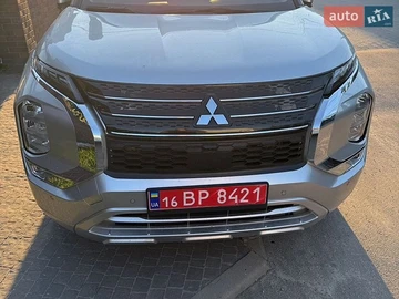 Авто Mitsubishi Outlander 2023 № 8924818