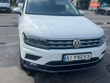 Авто Volkswagen Tiguan 2020 № 8924830